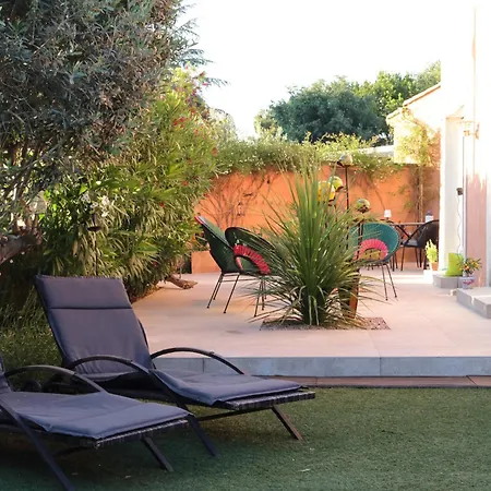 Art Déco - Piscine-wifi-parking * Maraussan