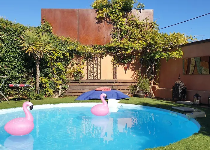 Art Deco - Piscine-wifi-parking Villa Maraussan